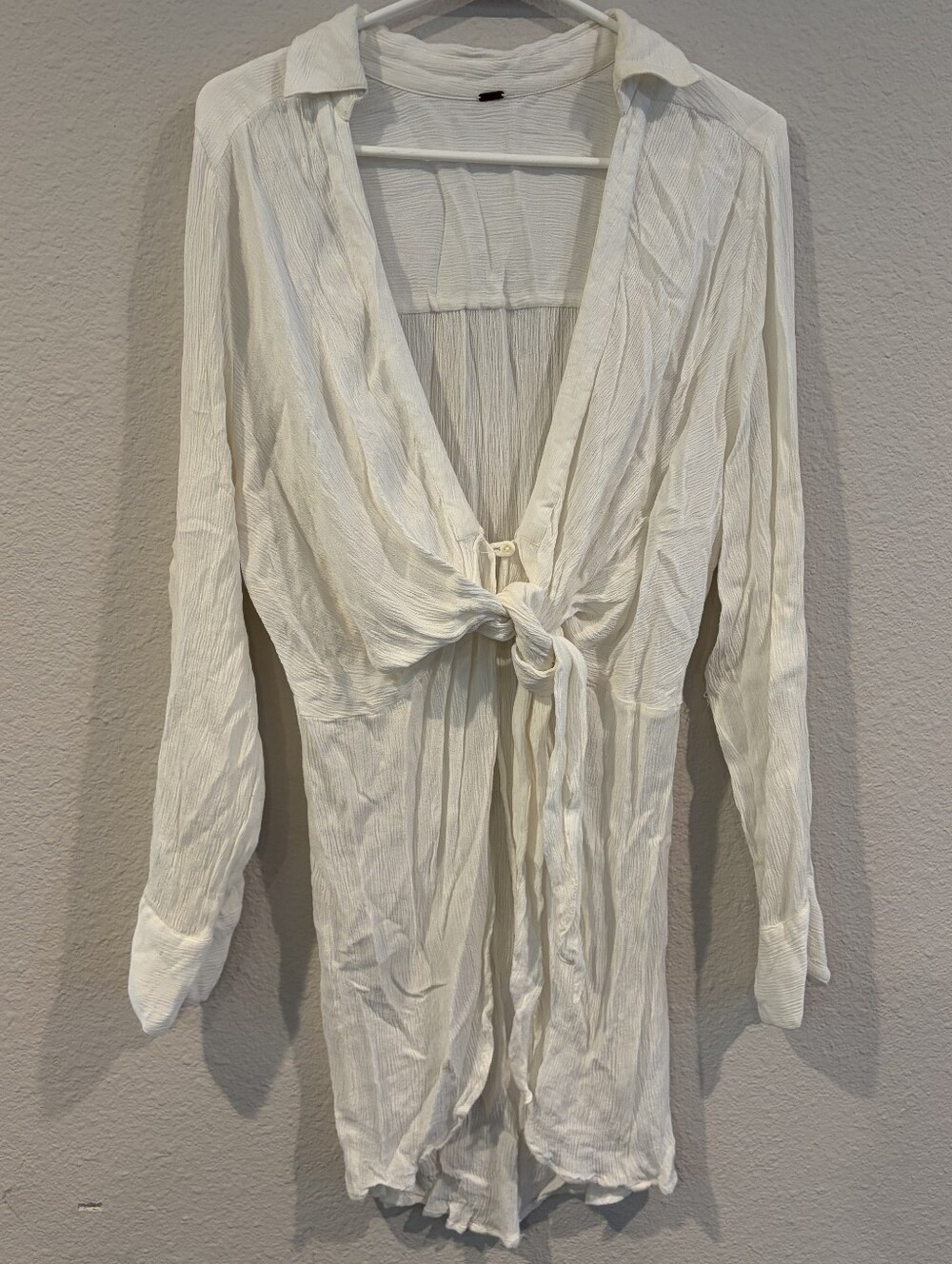Free People Womens White Crinkle Tie Front Long Sleeve Blouse Swim Coverup Med